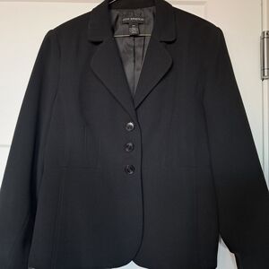 Petite Sophisticate Classic Black Blazer